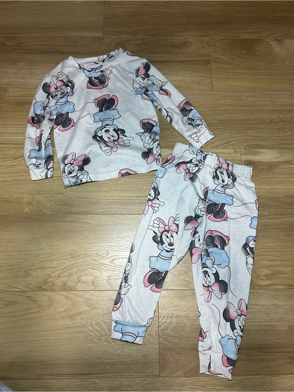 Disney Minnie Mouse Pink & Light Blue Girls Pajama Set